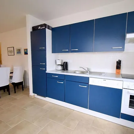 Ravlic Jelena By Interhome Apartment *