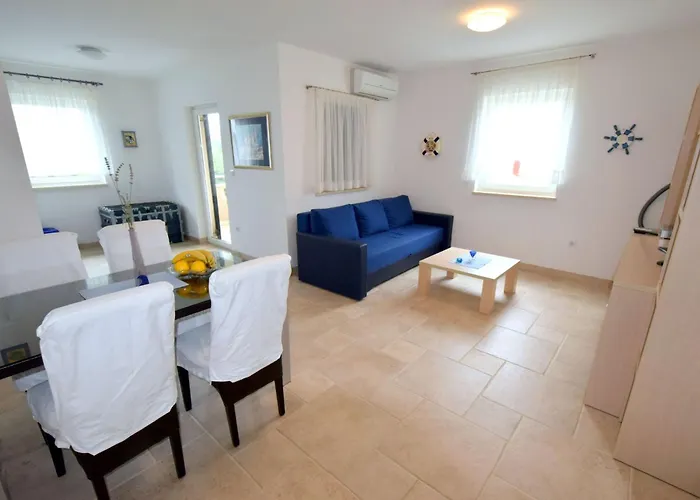 Ravlic Jelena By Interhome Apartment